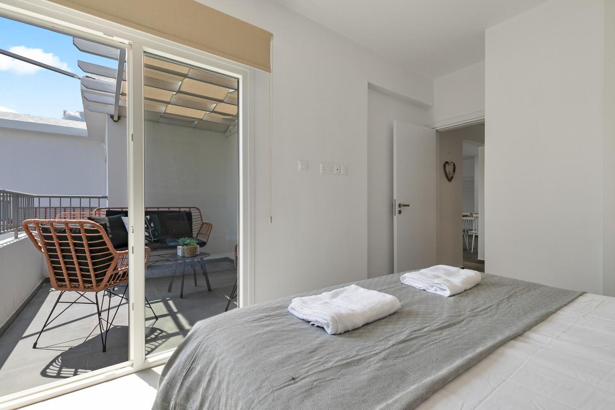 Kato | Prime Location By Vichy Holidays Apartment Paphos